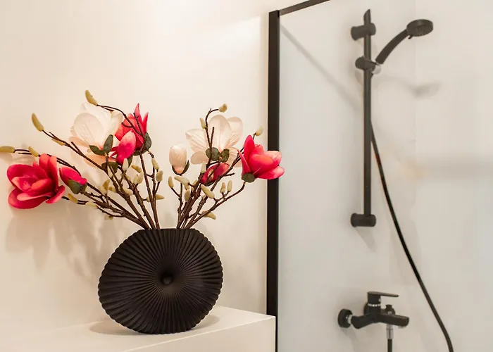 Apartment Opera - Free Parking Place